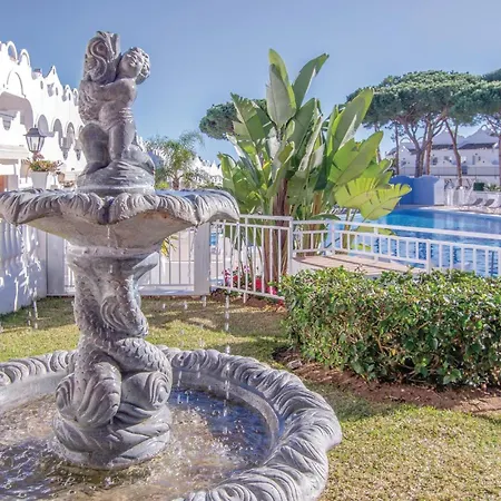 Awesome In Chapas With Sauna Holiday home Marbella